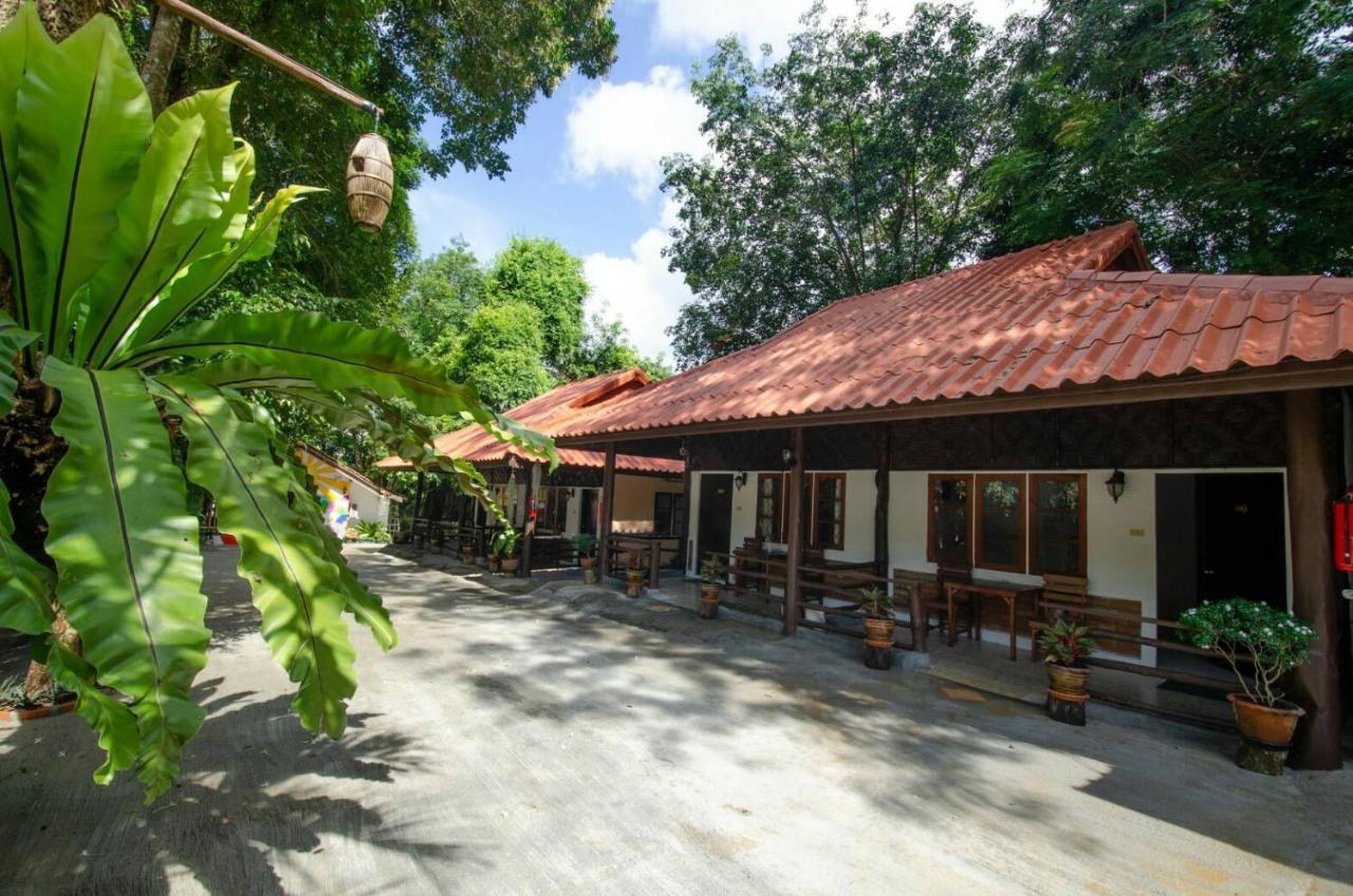 Aonang Guest Home Ao Nang Exterior photo